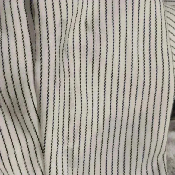 Express Women's 4R columnist white with navy blue pinstripe dress pants - Picture 5 of 5